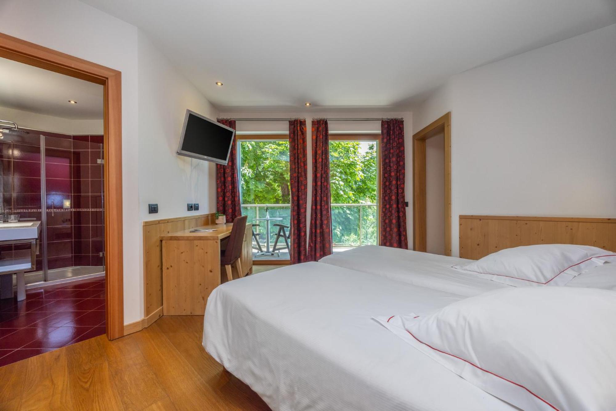 Viridis Hotel Revò Pokoj fotografie
